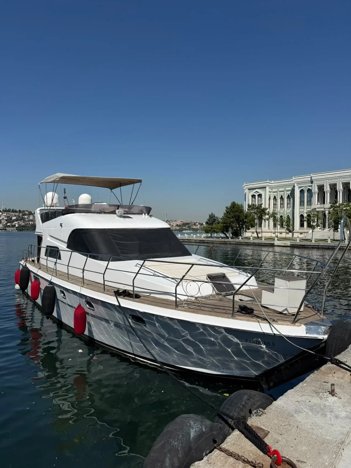 Private Yacht · 15 Guests · New — new 15-guest private yacht photographed on the Bosphorus