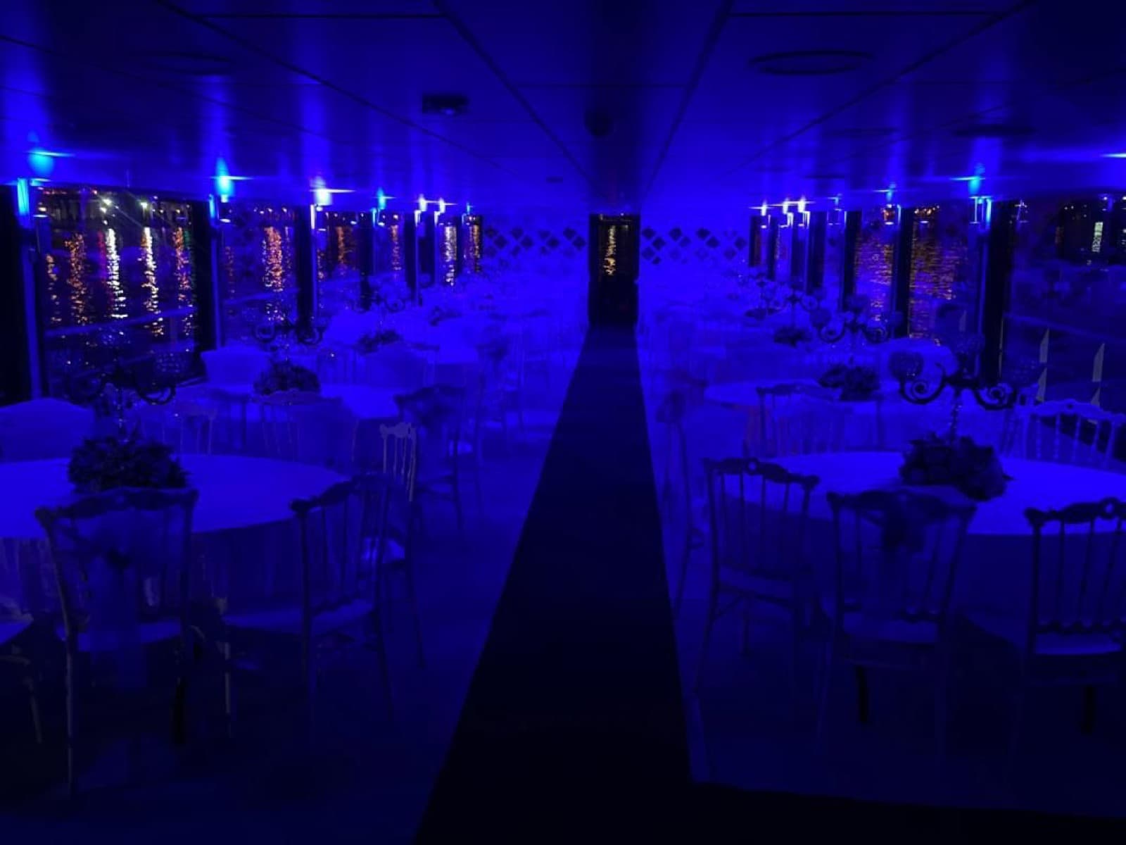 Mega Etkinlik Yatı · 150 Kişilik interior view 4 — 150-guest mega event yacht for Bosphorus large gatherings