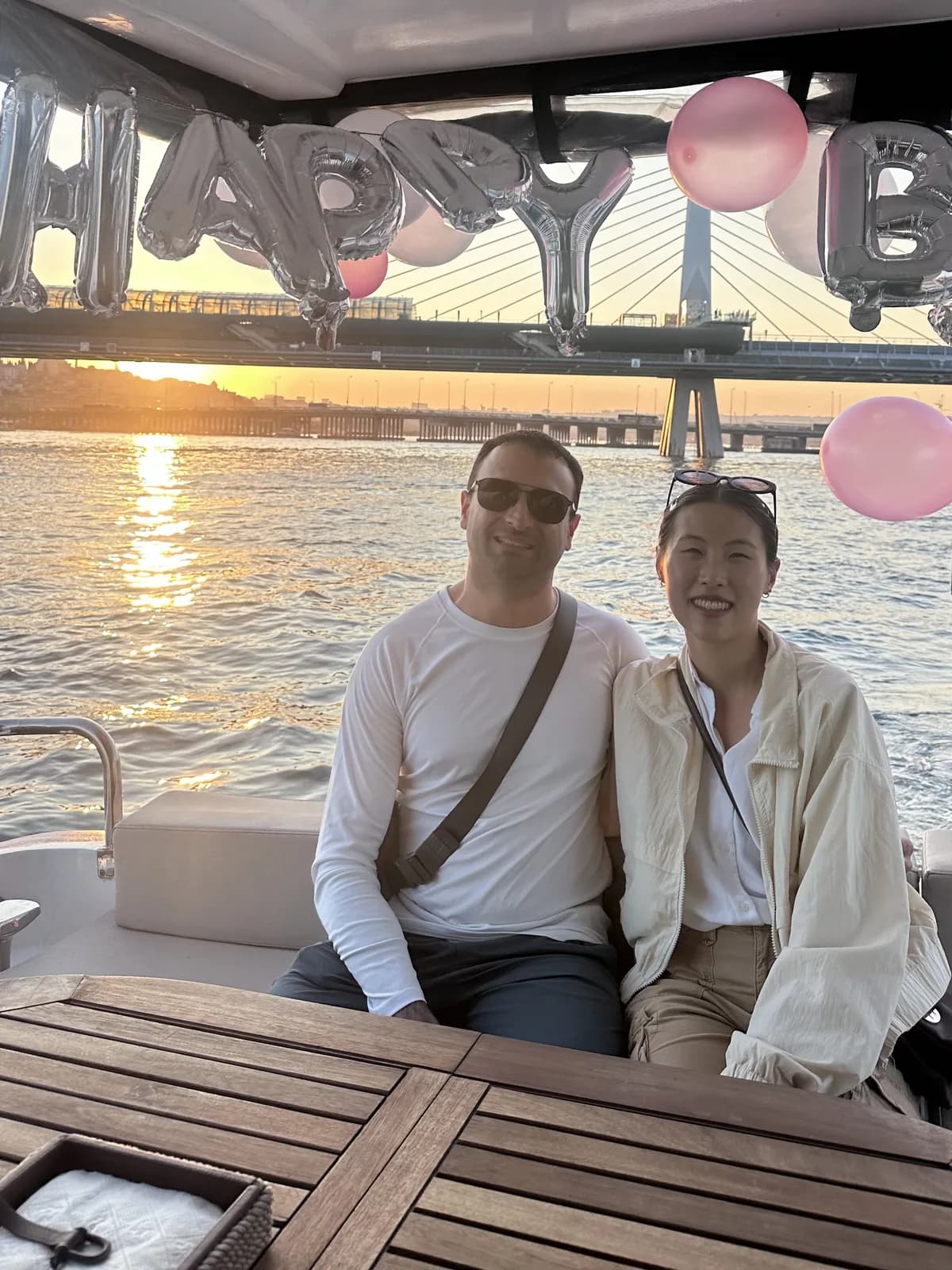 Yacht Birthday Party Istanbul — Bosphorus tour in Istanbul