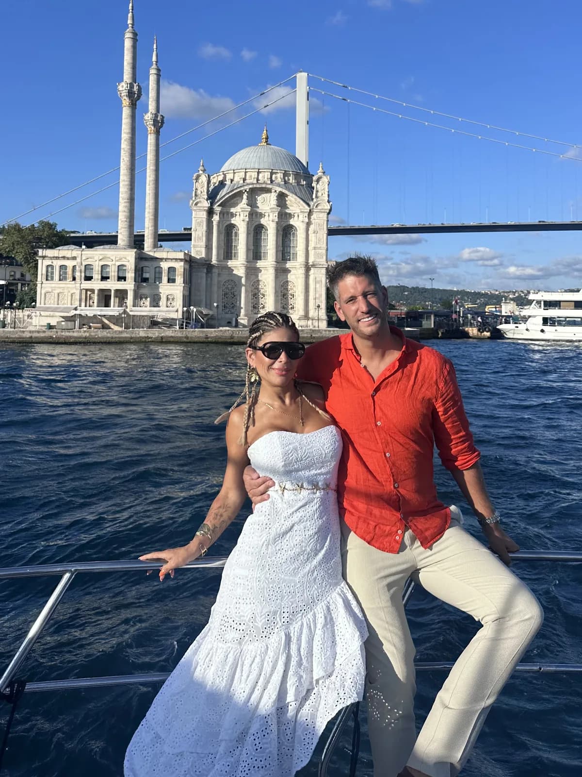 Exclusive Yacht Wedding Istanbul — Bosphorus tour in Istanbul
