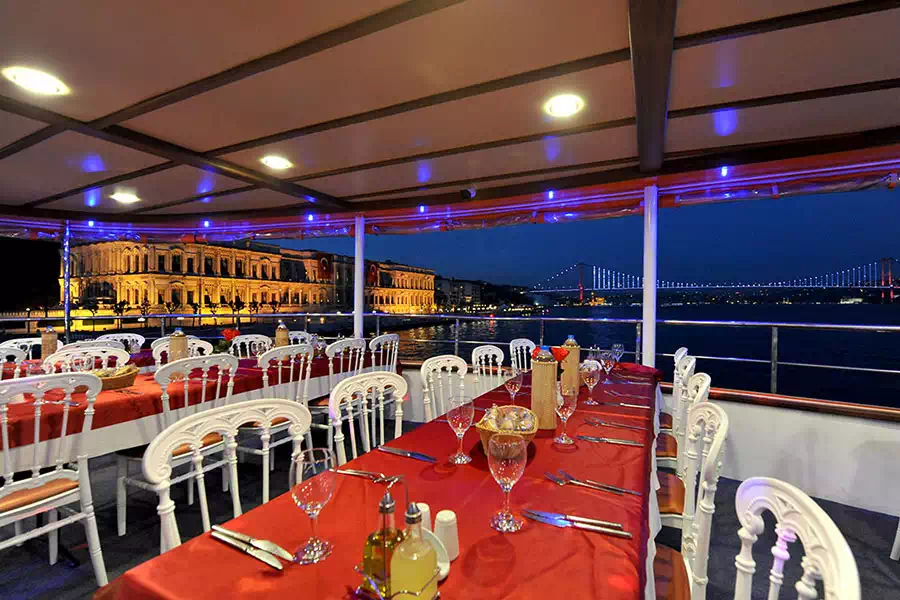 New Year's Eve Party Cruise Istanbul 3